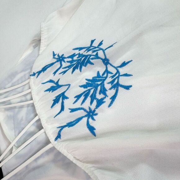 Sugar Lips Dress Womens Large White Blue Mini Embroidered Strappy Flowy Beach - Picture 9 of 9
